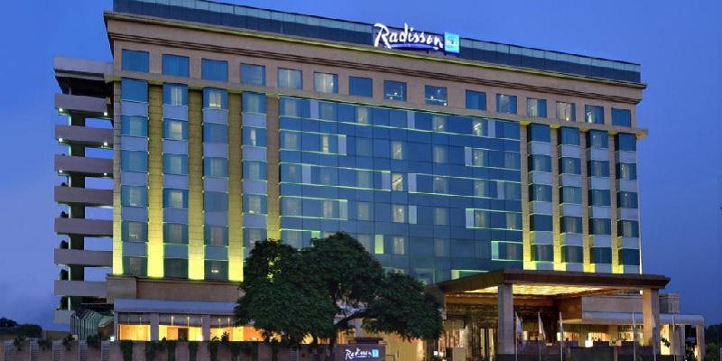 Radisson Rewards Visa Card 30,000 Bonus Points ($120 Value)